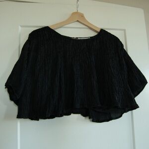 Vintage Candlelight Crinkle Black Women's Crop Top
